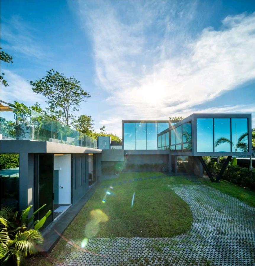 Villa Obsidian, With Staff, Sea View And Walk To Choeng Mon Beach Exterior foto