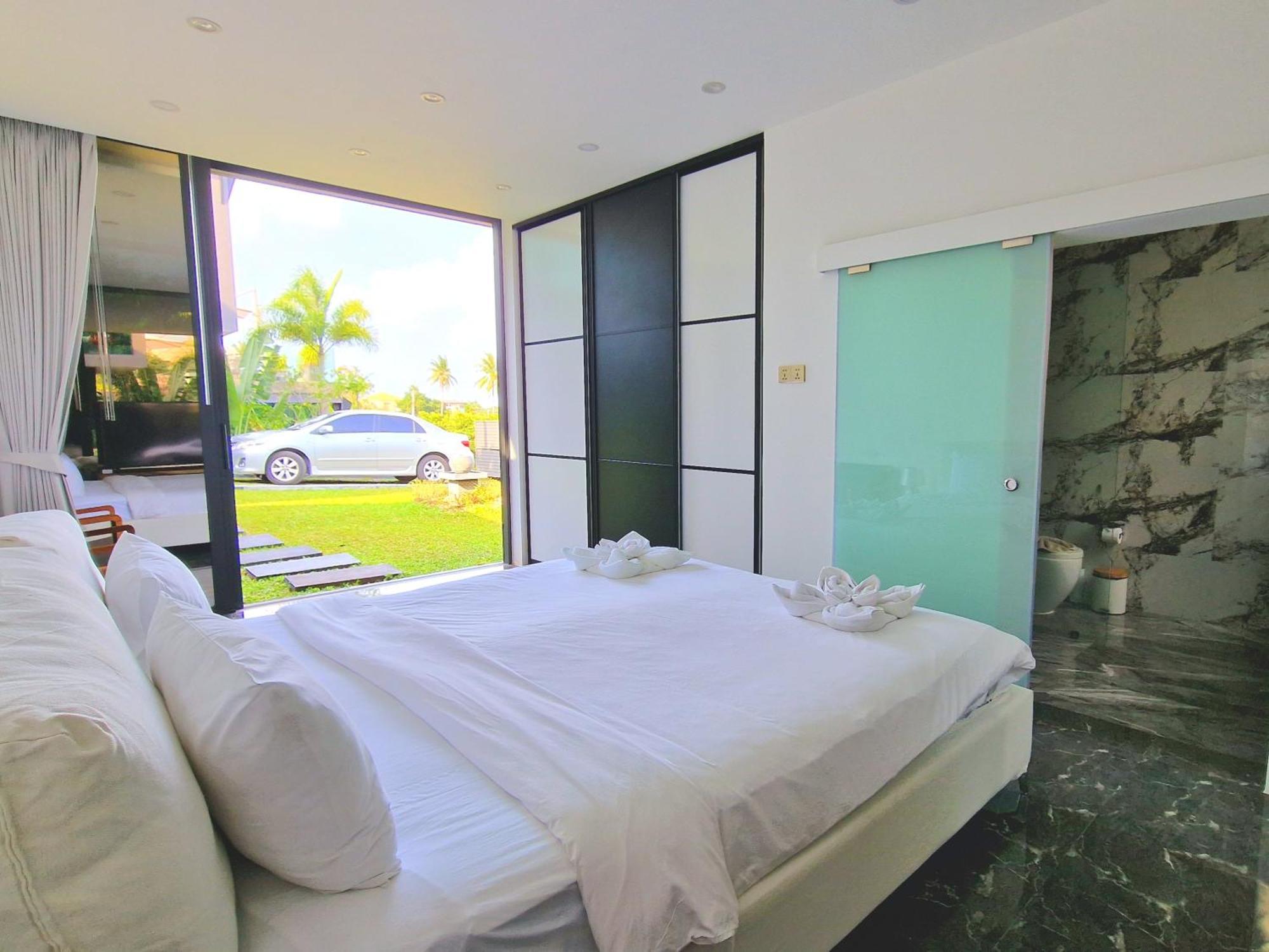 Villa Obsidian, With Staff, Sea View And Walk To Choeng Mon Beach Exterior foto